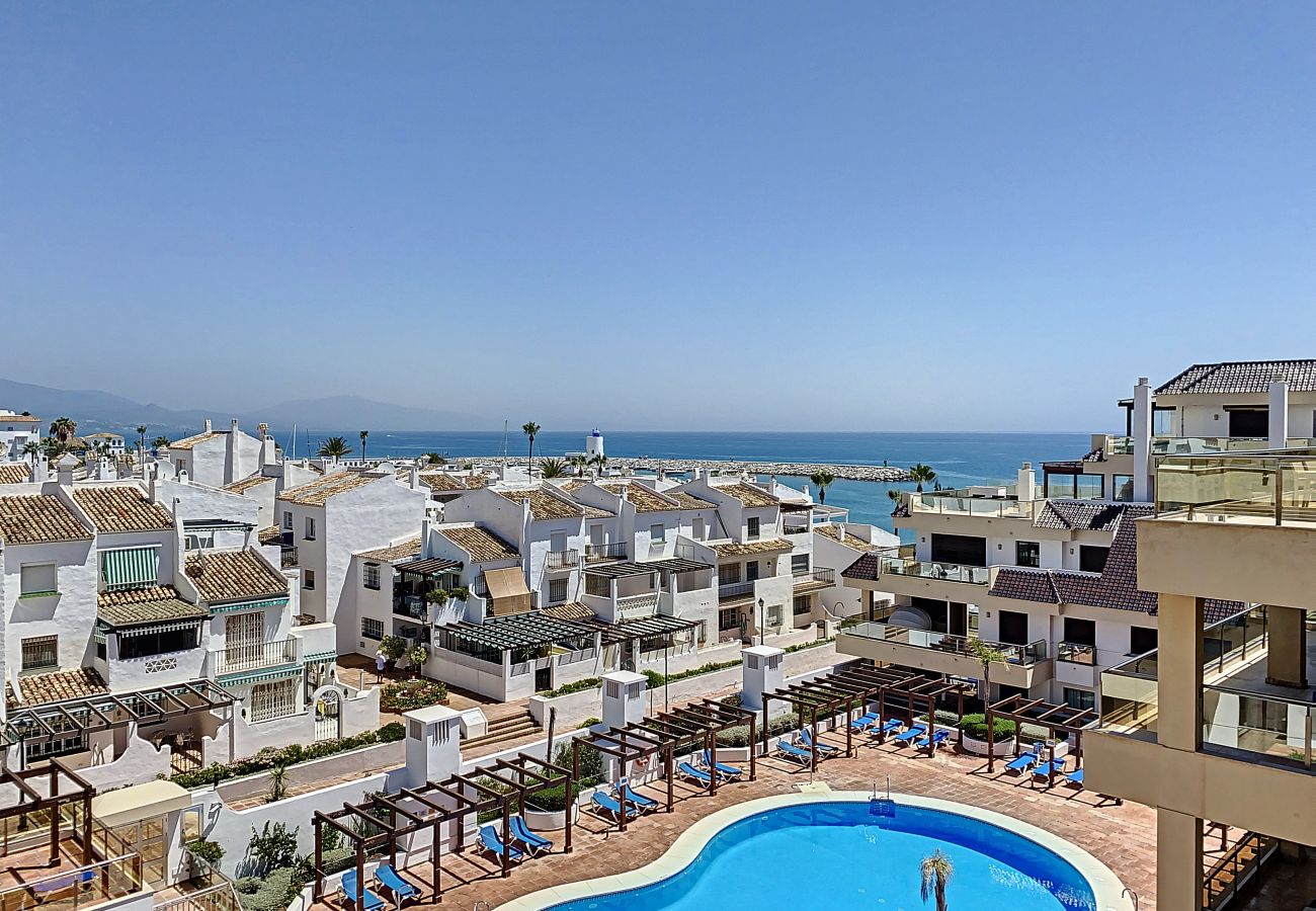 Ferienwohnung in Manilva - Marina Del Castillo 2129 On The Beach 