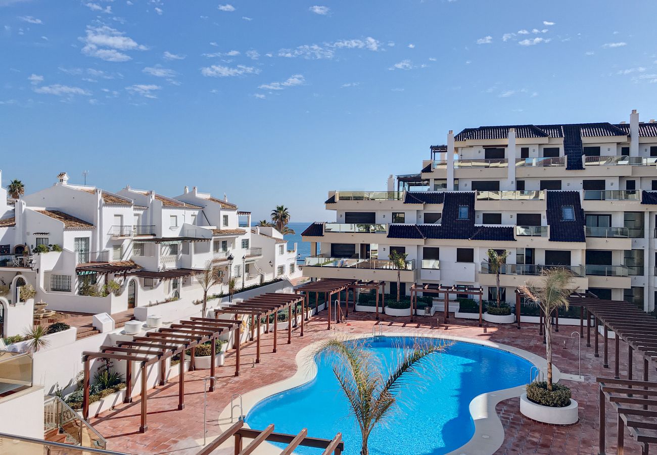 Ferienwohnung in Manilva - Marina Del Castillo 2129 On The Beach 