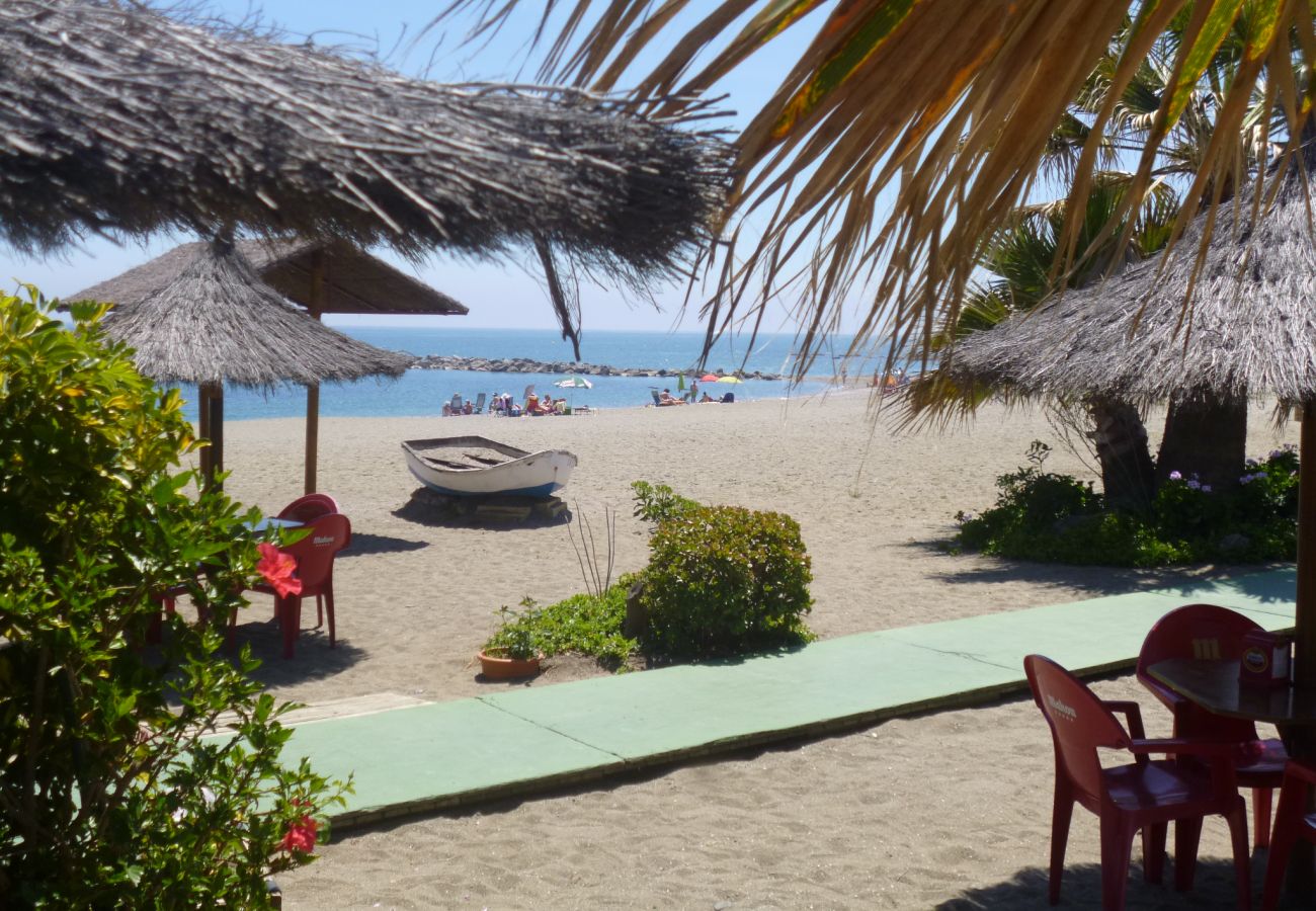 Ferienwohnung in Manilva - Marina Del Castillo 2129 On The Beach 