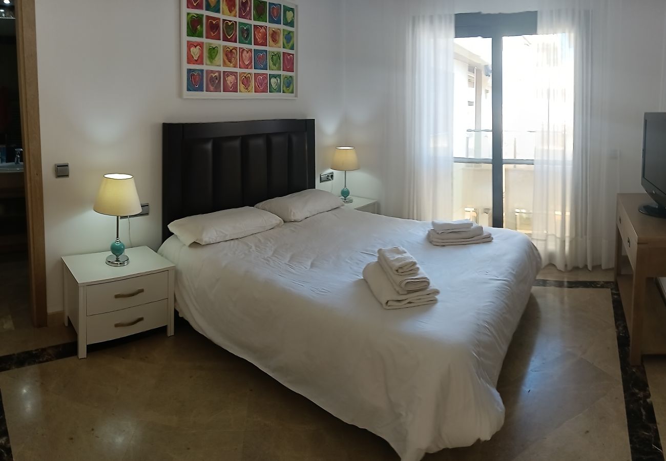 Ferienwohnung in Manilva - Marina Del Castillo 2129 On The Beach 
