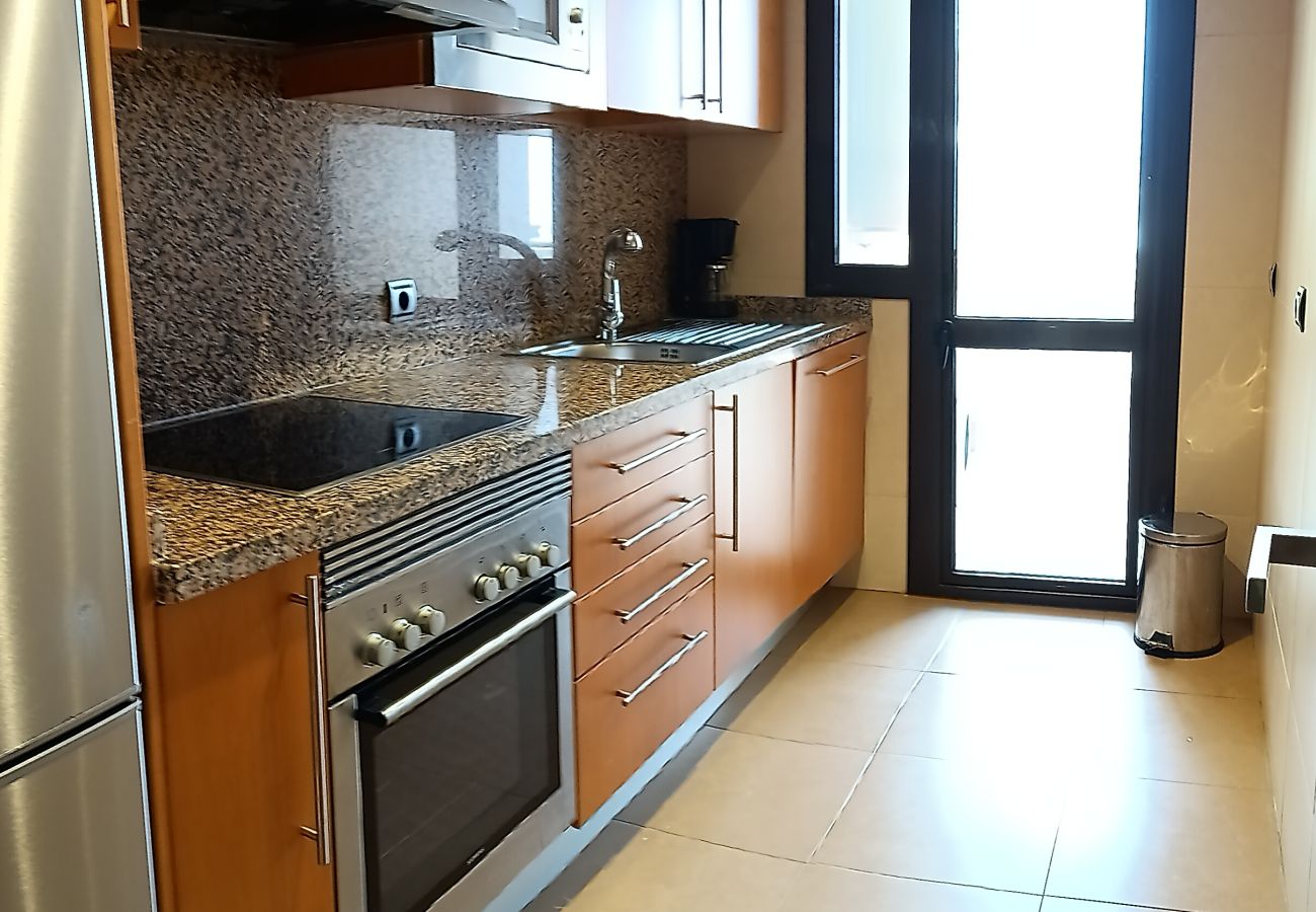 Ferienwohnung in Manilva - Marina Del Castillo 2129 On The Beach 