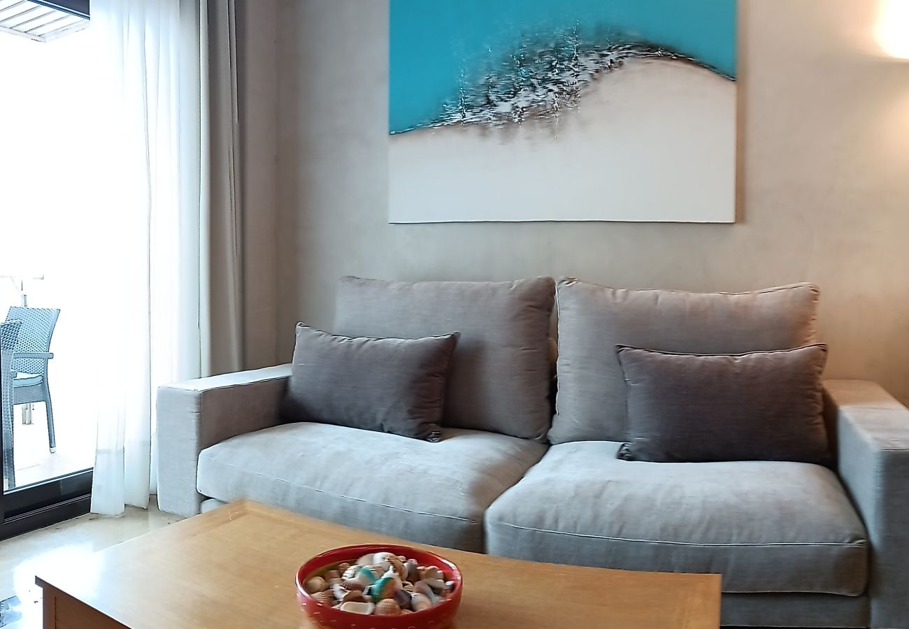 Ferienwohnung in Manilva - Marina Del Castillo 2129 On The Beach 
