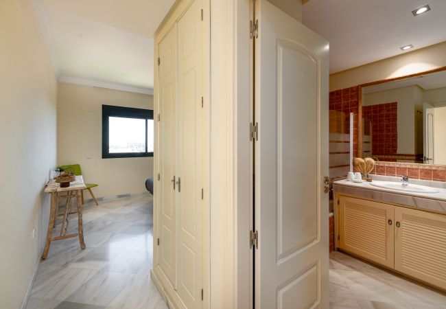 Ferienwohnung in Manilva - Colinas el Hacho 2320 Penthouse Vistas al mar Ferienwohnung in Manilva - Colinas el Hacho 2320 Penthouse Vistas al mar