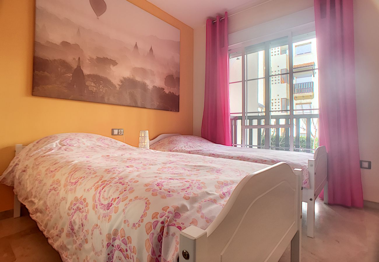 Ferienwohnung in Manilva - Residencial Duquesa 2239 Sea & Sun 