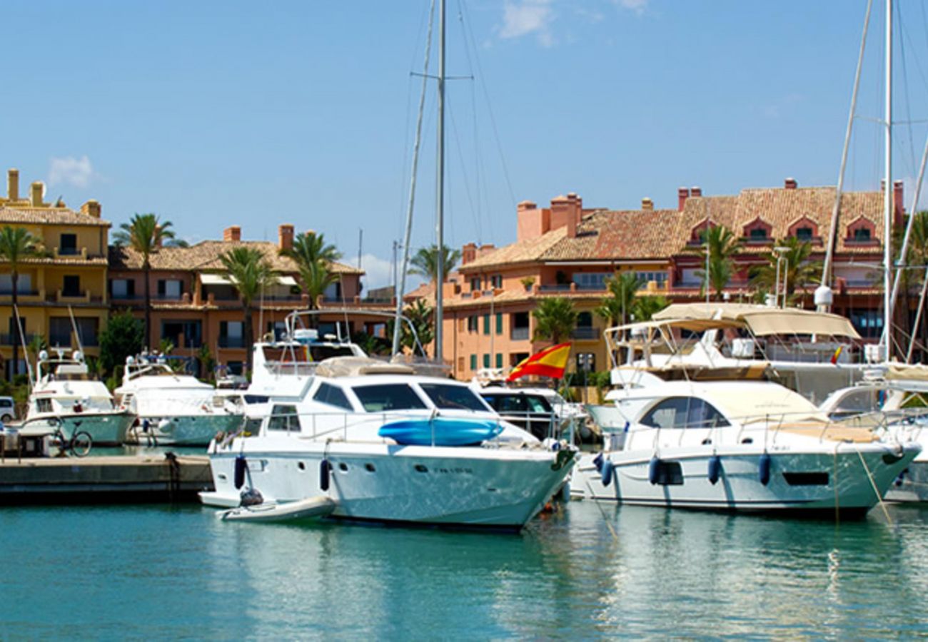 Ferienwohnung in La Alcaidesa - Alta Vista Alcaidesa 2251