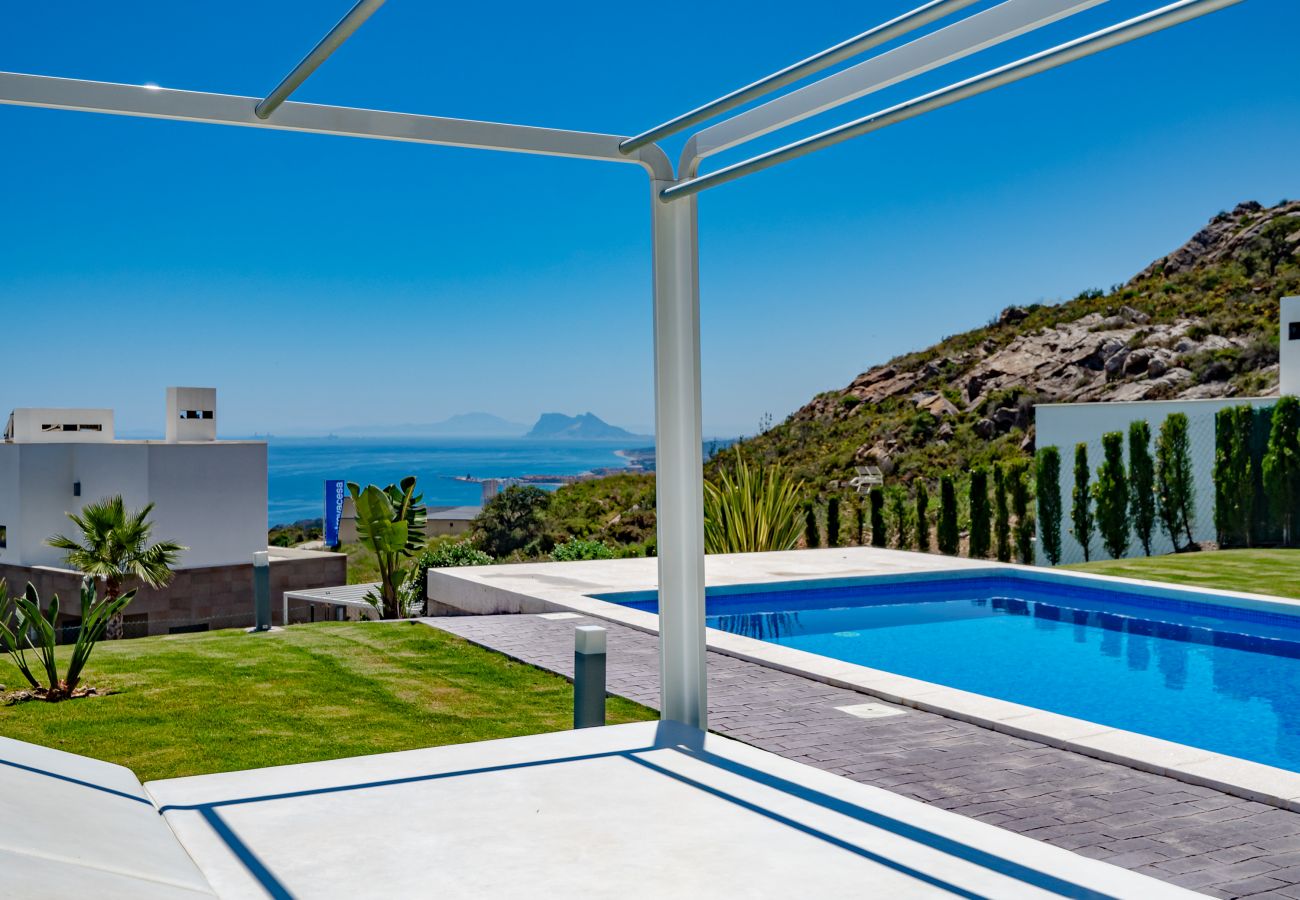 Villa in Manilva - Bahia de las Rocas 2254