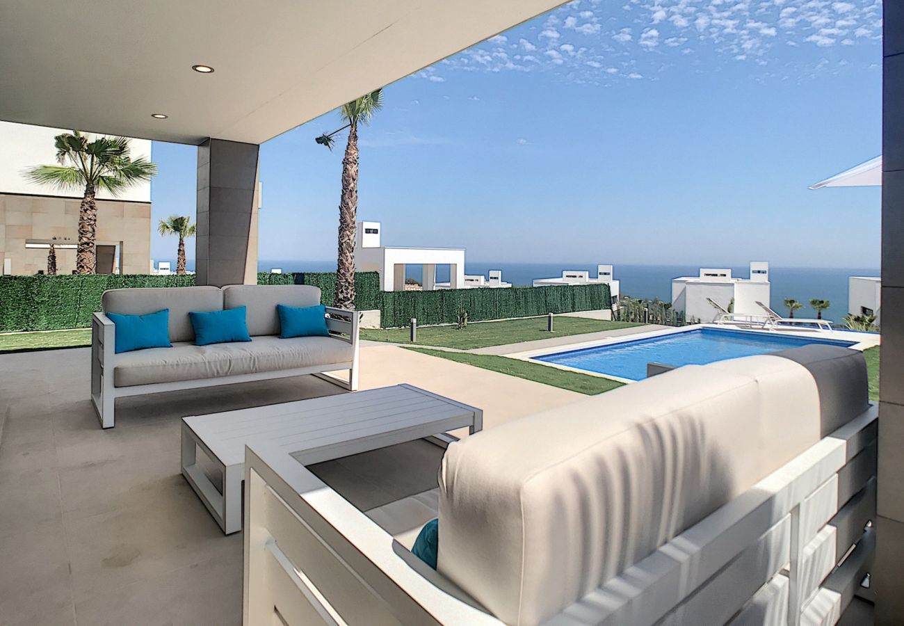 Villa in Manilva - Bahia de las Rocas 2254