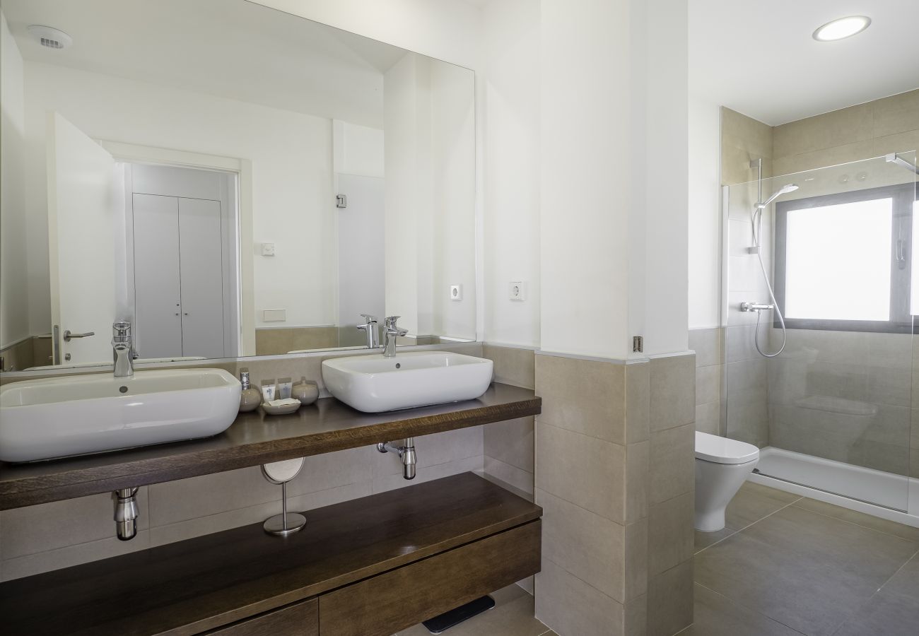 Villa in Manilva - Bahia de las Rocas 2254