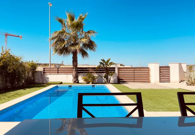 Villa in Orihuela - 3053 Vistabella- Malibu 3053 Villa in Orihuela - 3053 Vistabella- Malibu 3053