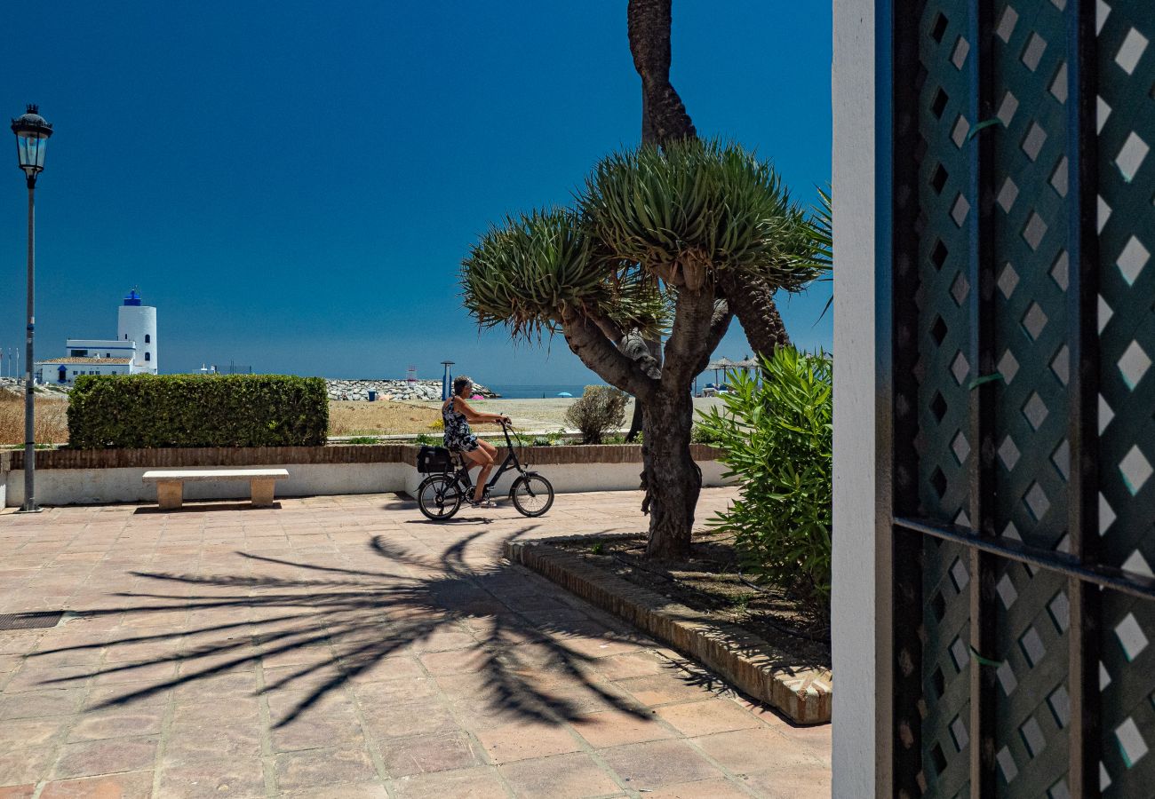 Ferienwohnung in Manilva - Playa Duquesa 2296 Pool View