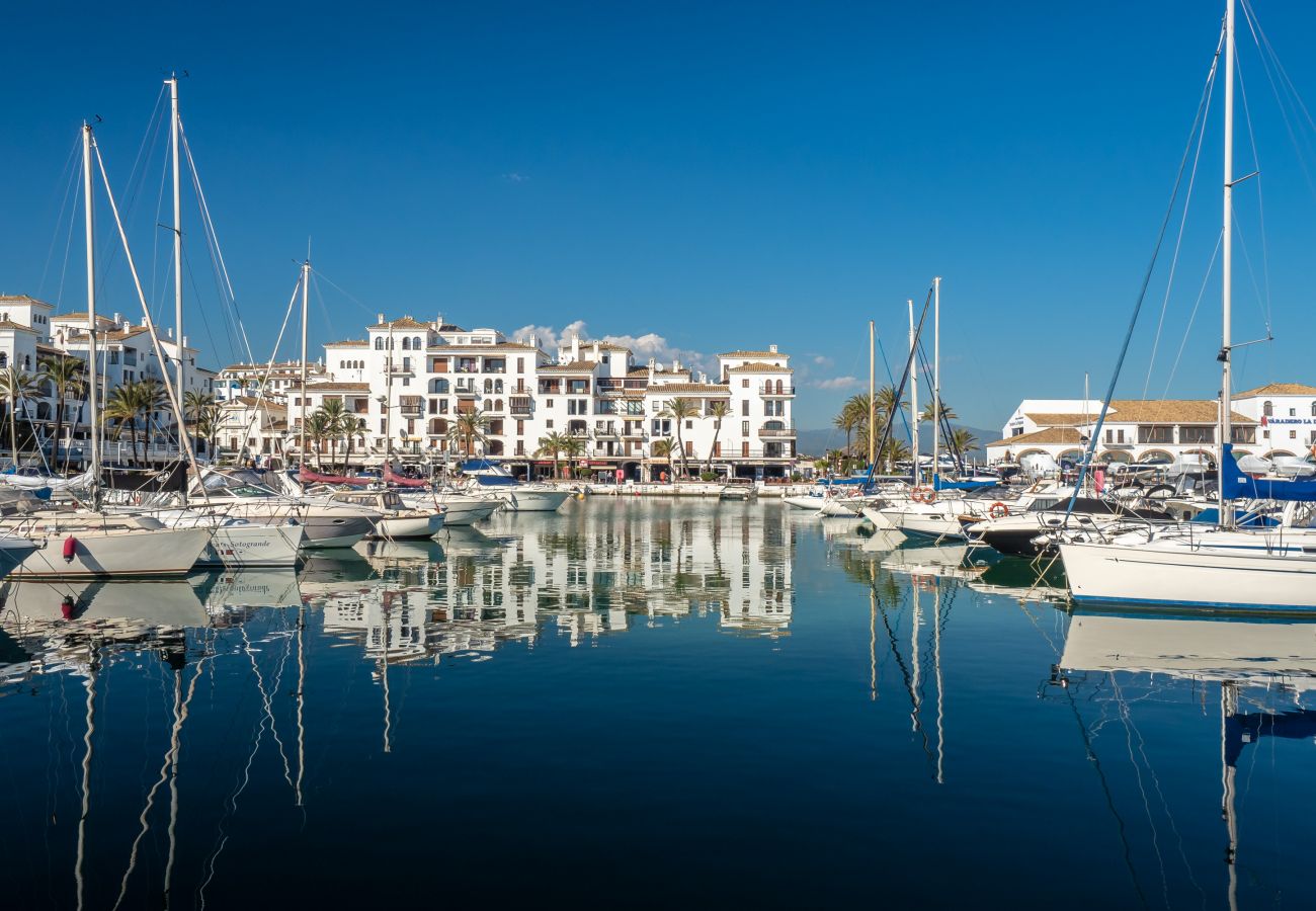 Ferienwohnung in Manilva - Playa Duquesa 2296 Pool View