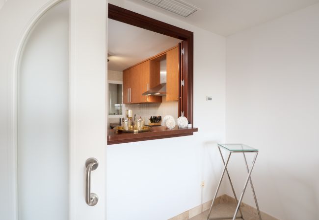 Villa in San Roque - Marina Alcaidesa 2305 Luxury House Villa in San Roque - Marina Alcaidesa 2305 Luxury House