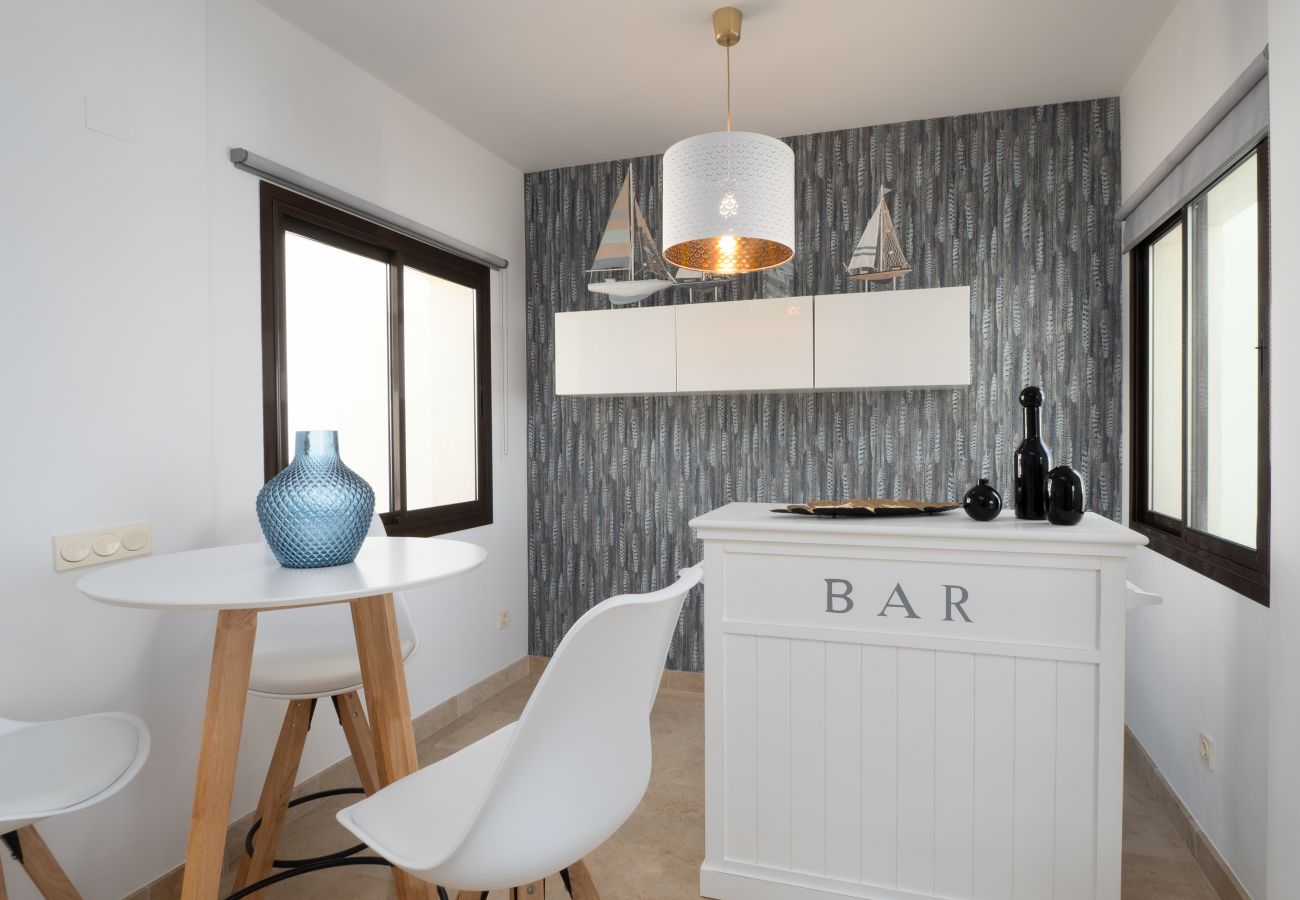 Villa in San Roque - Marina Alcaidesa 2305