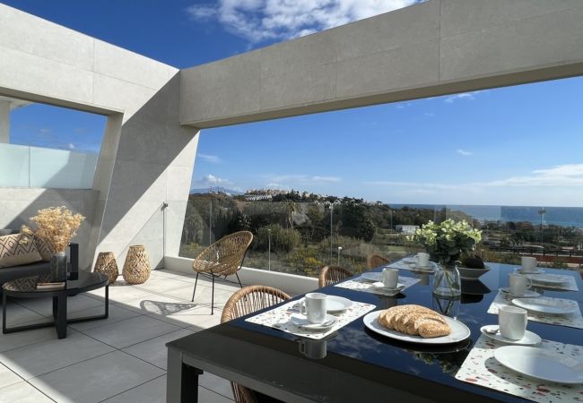  in Casares - Via Celere 2340 Golf & Sea view