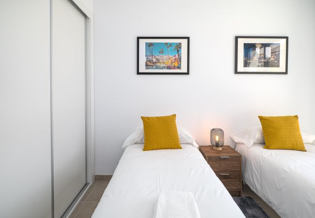 Ferienwohnung in Casares - Casares Green Penthouse 2365 Golf & Luxury