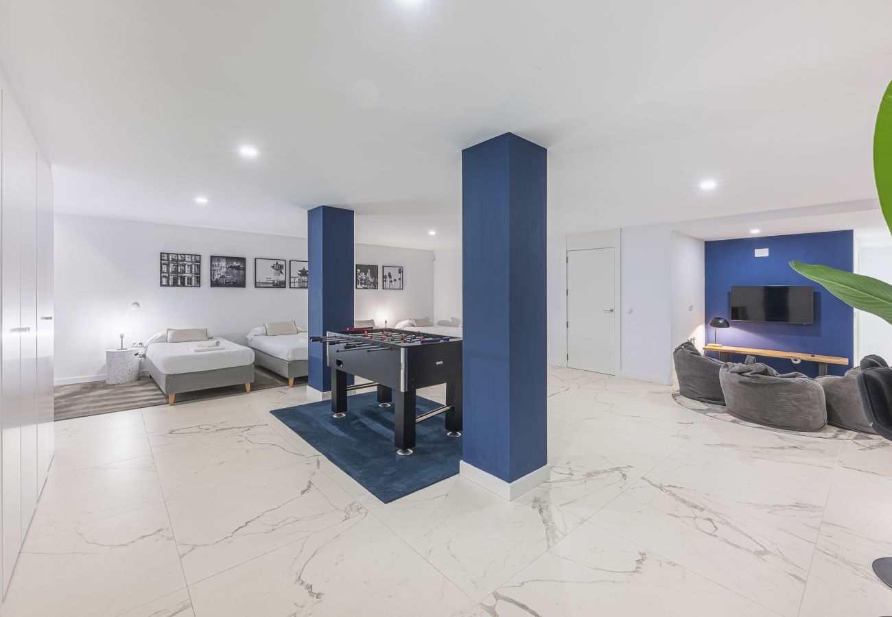 Villa in San Roque - Villa ELISEO 2400 Private Pool & Sea View