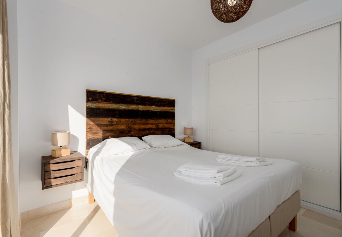 Ferienwohnung in Casares - Lotus 2401  - Beautiful apartment pool & sea view