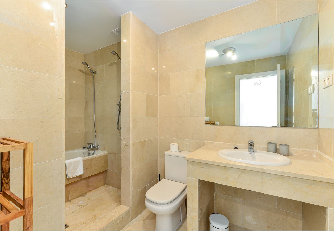 Ferienwohnung in Manilva - Rock Bay 2422 Splendid sea & african coast views