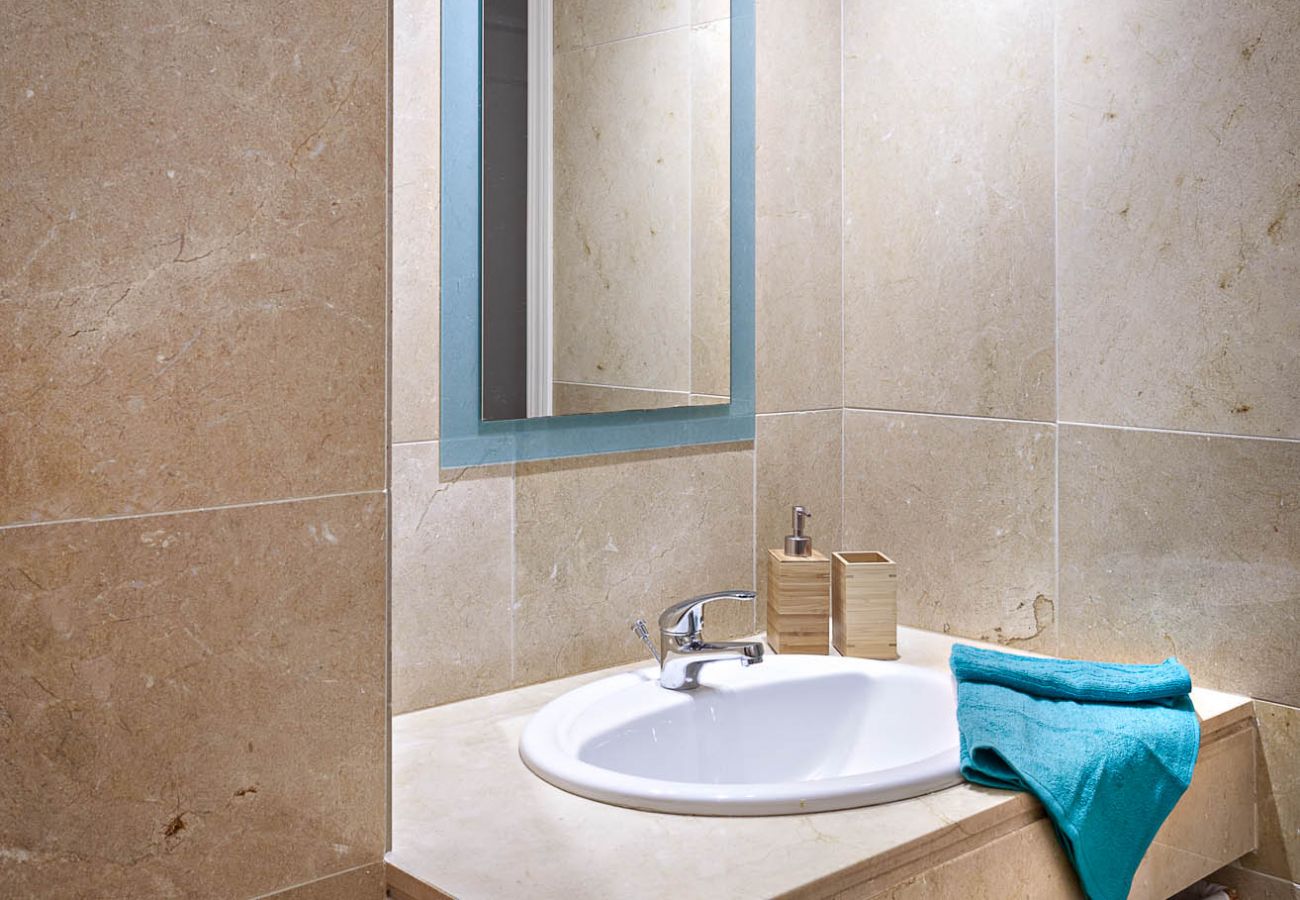 Ferienwohnung in Manilva - Marina Real 2434 First Sealine