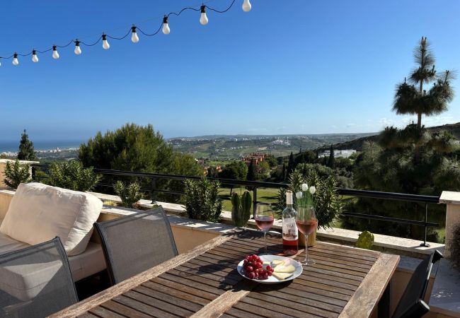 Ferienwohnung in Casares - Hacienda Casares II 2445 Sea View Penthouse Ferienwohnung in Casares - Hacienda Casares II 2445 Sea View Penthouse