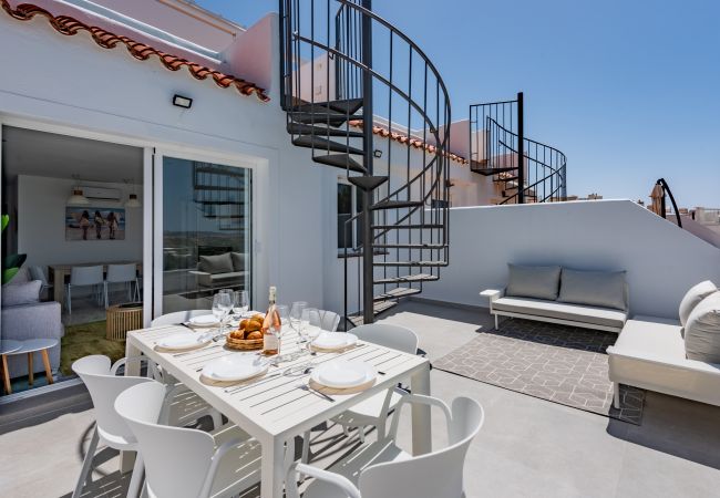 Ferienwohnung in Casares - Hacienda Casares 2053 Geranio Penthouse