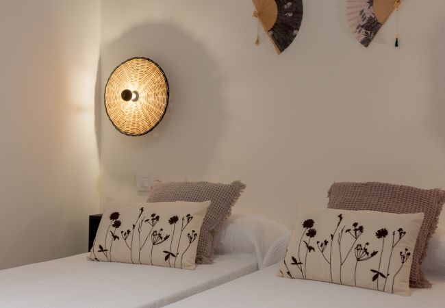 Ferienwohnung in Manilva - Chanquete  Harbour 2309  Two bedrooms