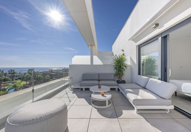 Ferienwohnung in Casares - Luxury Penthouse with Seaview & Golf 5010 Ferienwohnung in Casares - Luxury Penthouse with Seaview & Golf 5010