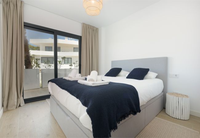 Ferienwohnung in Estepona - One 80 Suites Estepona Sea-view 2440 Ferienwohnung in Estepona - One 80 Suites Estepona Sea-view 2440