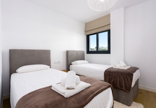 Ferienwohnung in Estepona - One 80 Suites Estepona Sea-view 2440 Ferienwohnung in Estepona - One 80 Suites Estepona Sea-view 2440