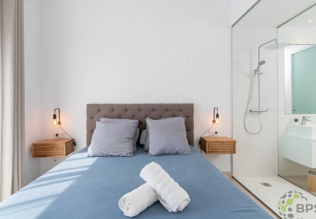 Ferienwohnung in Estepona - Paraiso Pueblo Penthouse 2452 Sea & Golf View Ferienwohnung in Estepona - Paraiso Pueblo Penthouse 2452 Sea & Golf View