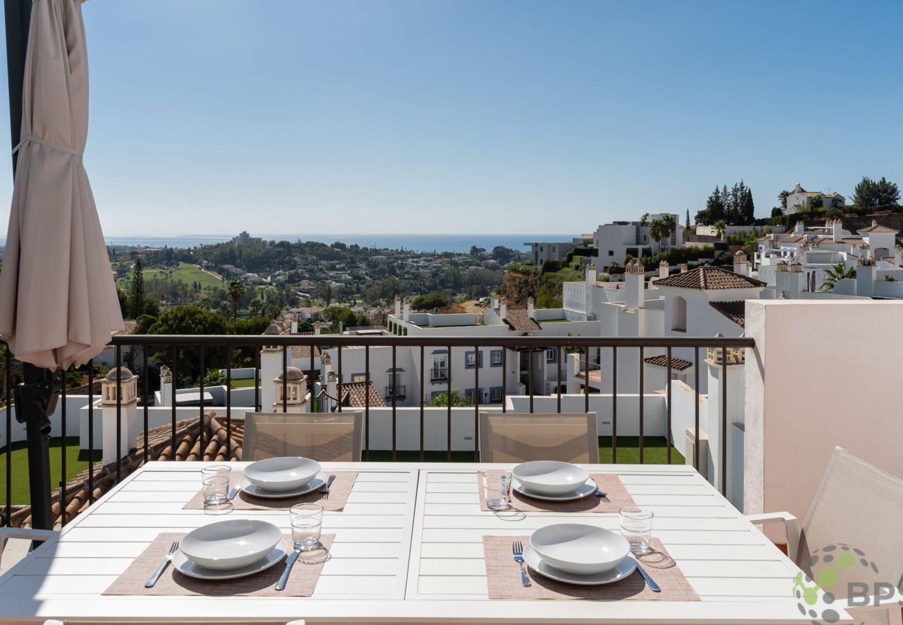 Ferienwohnung in Estepona - Paraiso Pueblo Penthouse 2452 Sea & Golf View
