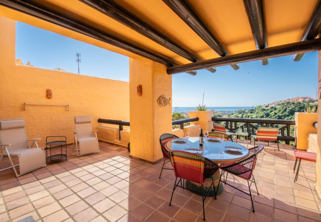 Ferienwohnung in Manilva - Coto Real Penthouse 2470 Naxos Sea-View