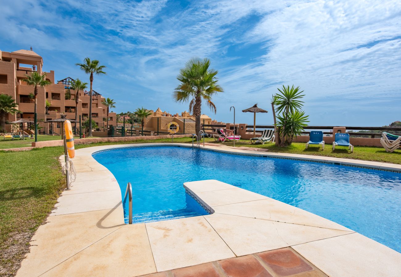 Ferienwohnung in Manilva - Coto Real Penthouse 2470 Naxos Sea-View