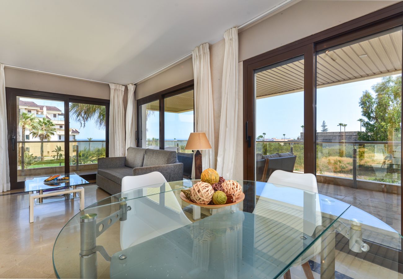 Apartment in Manilva - Marina Del Castillo 2076