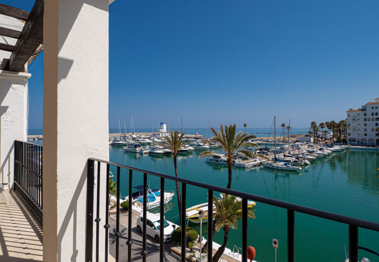 Apartment in Manilva - Boqueron 2001 Puerto de la Duquesa