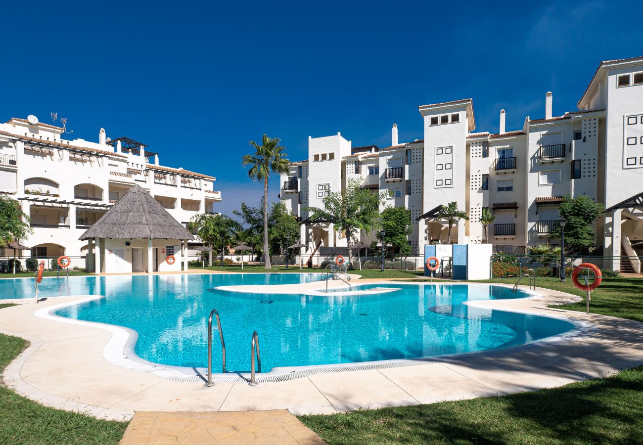 Apartment  with swimming pool