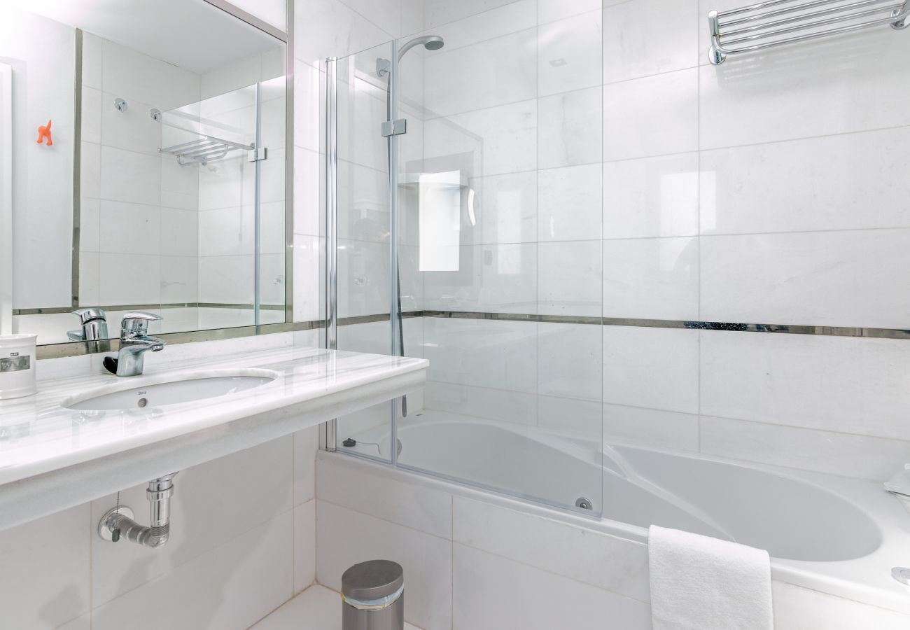 Apartment in Casares - Augusta Penthouse 2186