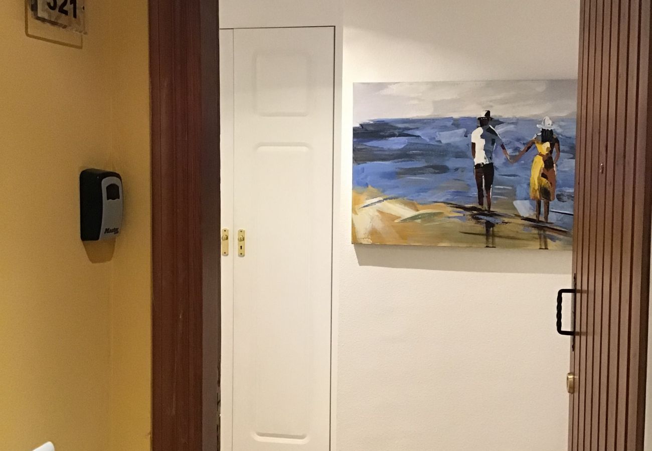 Apartment in Manilva - Marina Real Beach Front 2204
