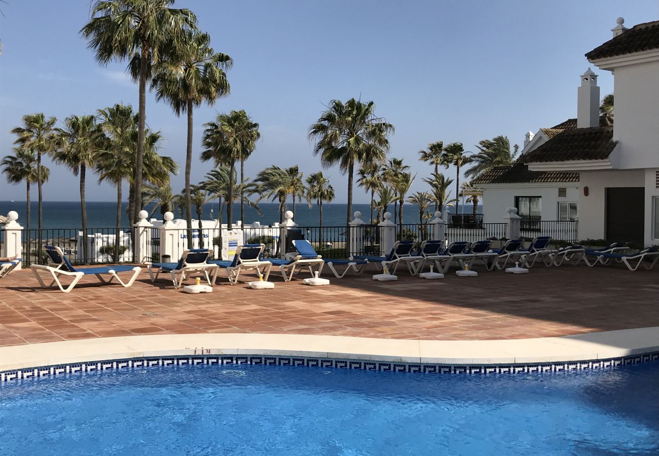 Apartment in Manilva - Marina Real Beach Front 2204