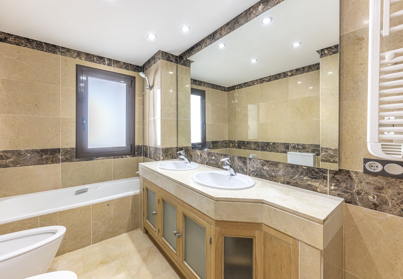 Apartment in Manilva - Marina del Castillo Duplex 2218
