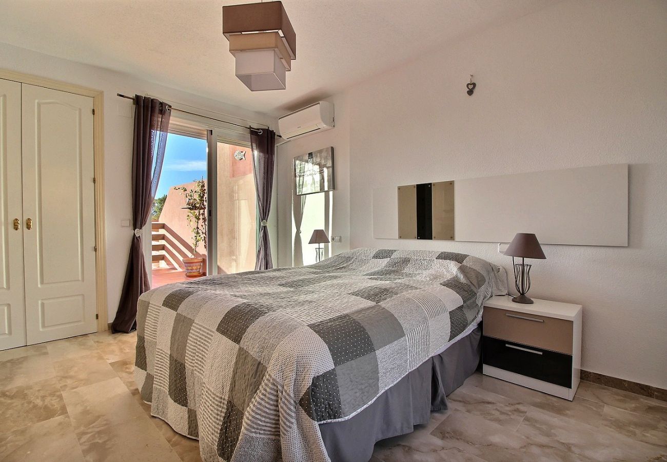 Apartment in Casares - Paraiso de la Bahia 2231