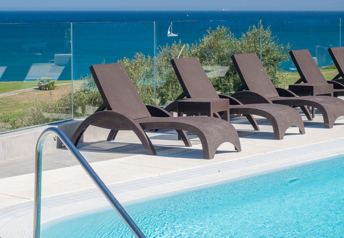 Zapholiday - 2226 - Alcaidesa apartment rental - swimming pool