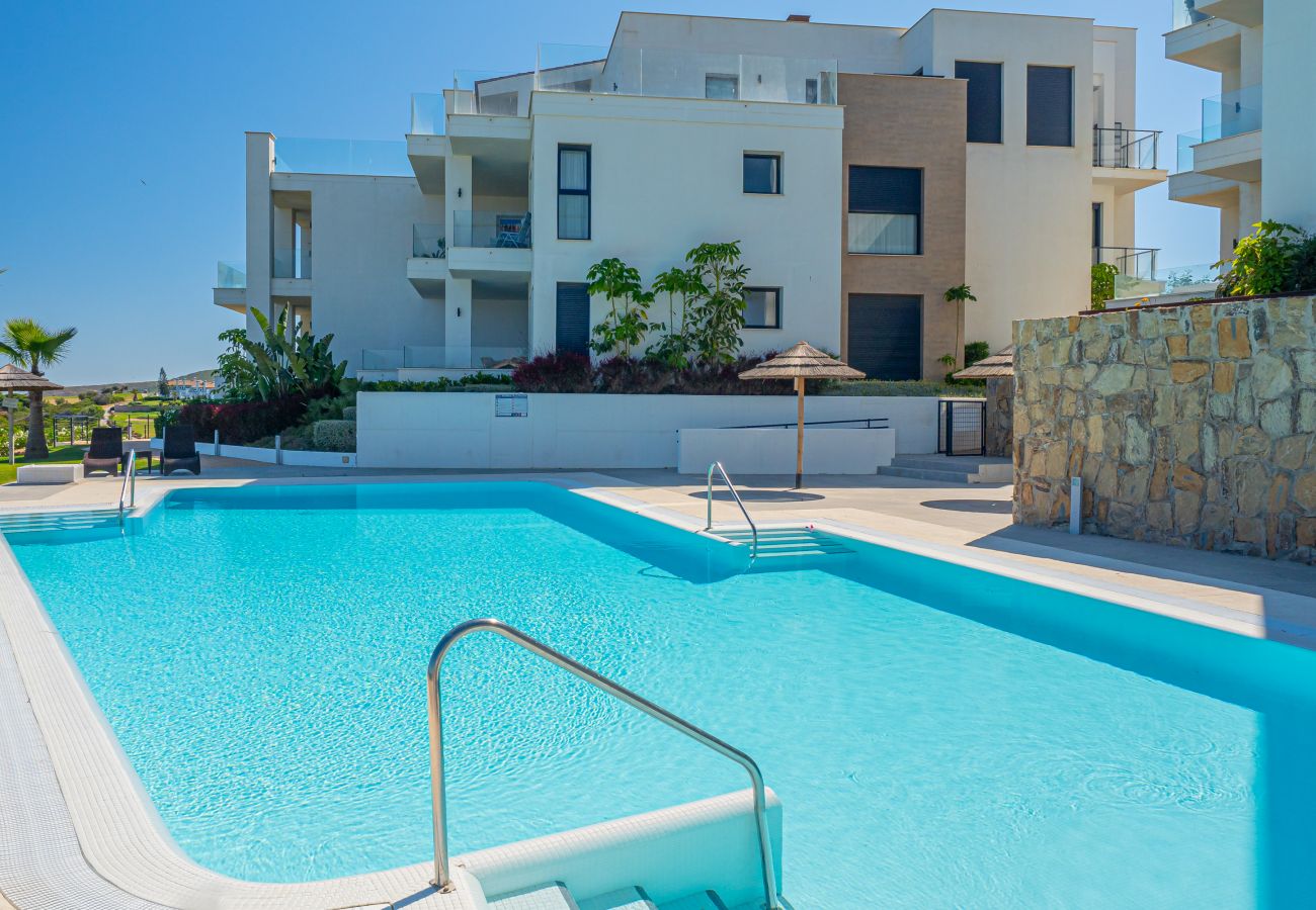 Zapholiday - 2226 - Alcaidesa apartment rental - swimming pool