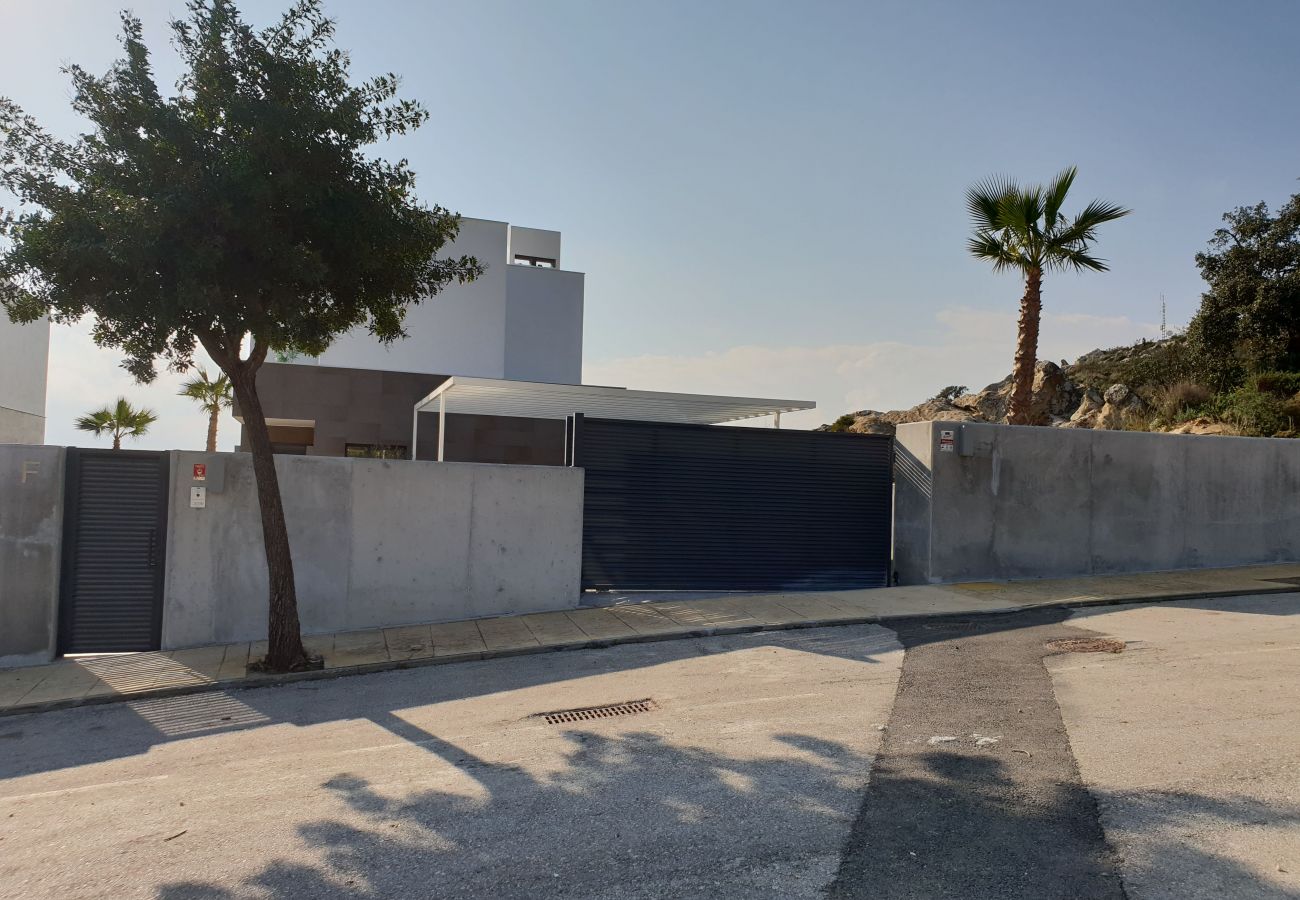Villa in Manilva - Bahia de las Rocas 2260