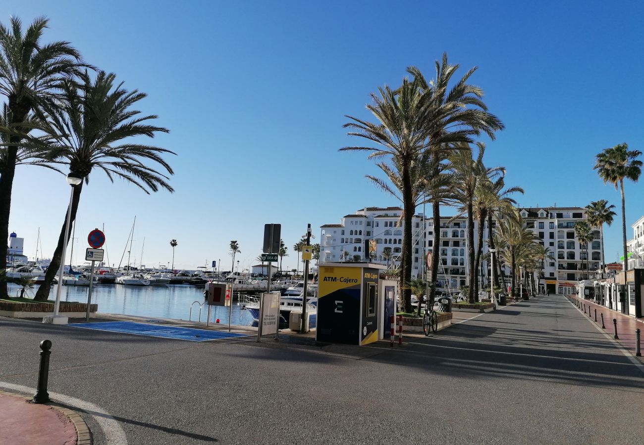 Apartment in Manilva - Marina Real Luxury Views 2252