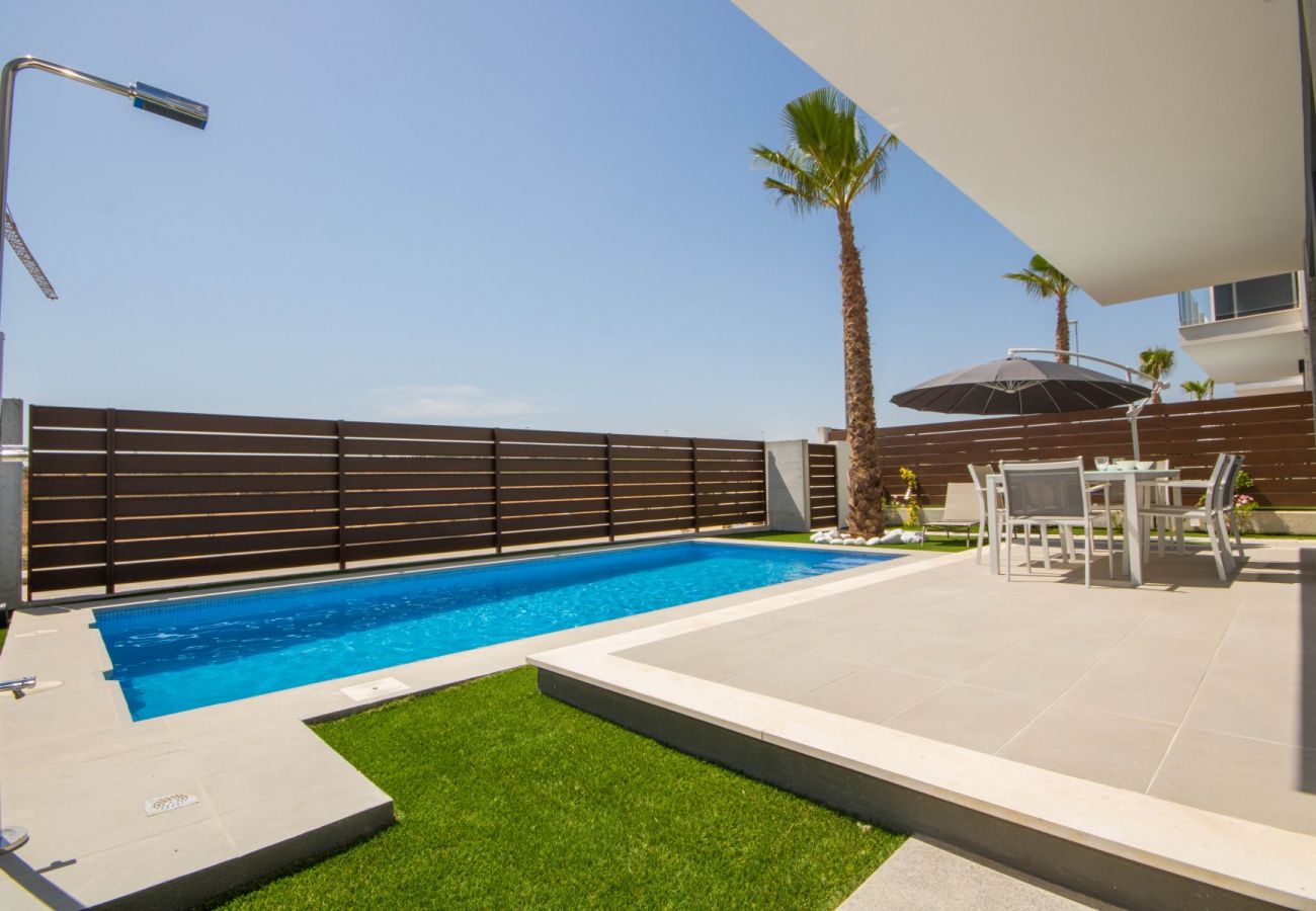 Villa in Orihuela - 3032 Vistabella- Bali 3032