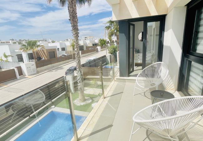 Villa in Orihuela - 3033 Vistabella-Bali 3033 Villa in Orihuela - 3033 Vistabella-Bali 3033