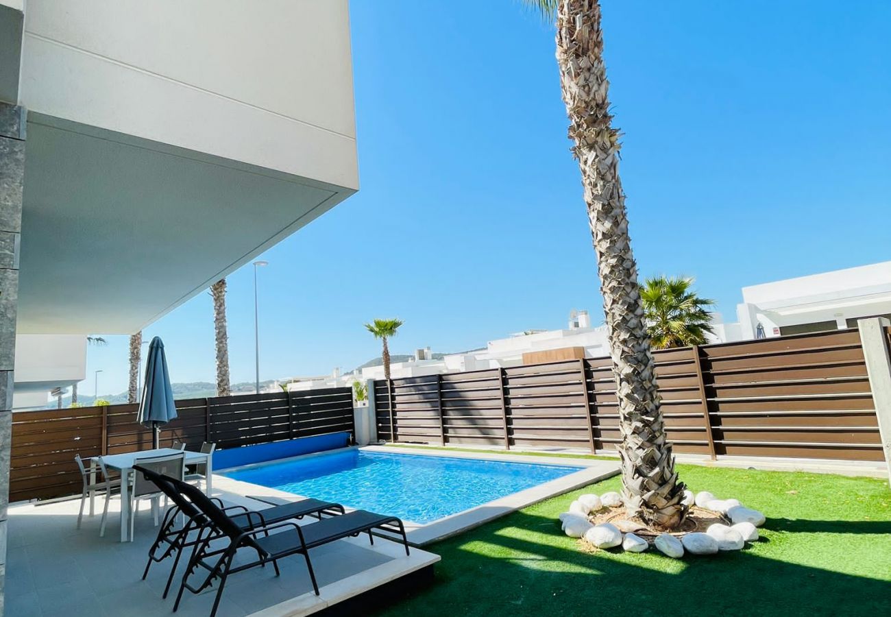 Villa in Orihuela - 3034 Vistabella- Bali 3034