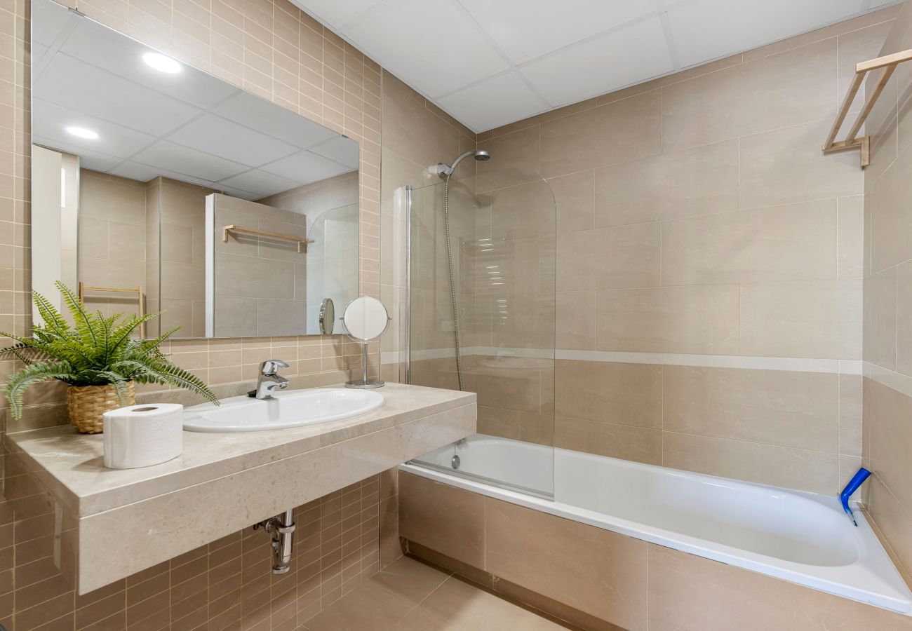 Apartment in Manilva - Viñedos del Mar 2303-Coastal Vineyards