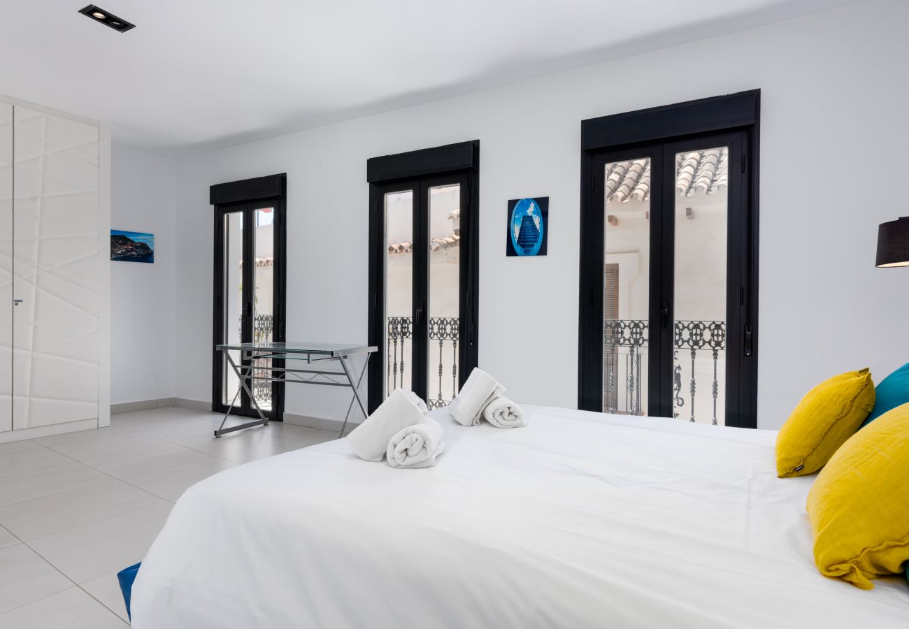 House in Estepona - ESTEPONA TOWN CENTRE 2339
